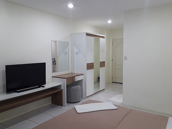 Condo — photo 4