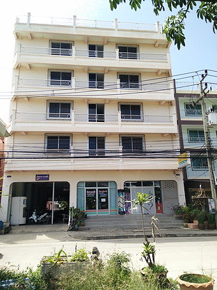 Condo — photo 2