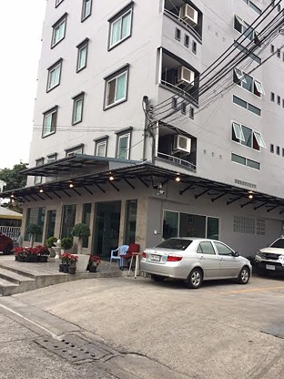 Condo · Wang Thonglang, bangkok — photo 4