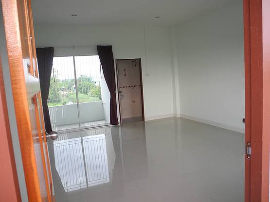 Condo — photo 5