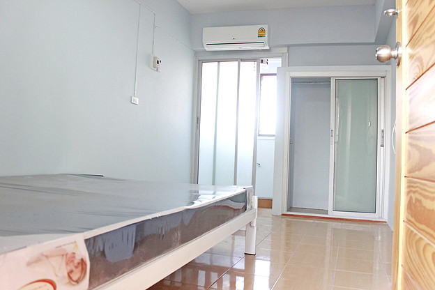 Condo · Bangkok Yai, bangkok