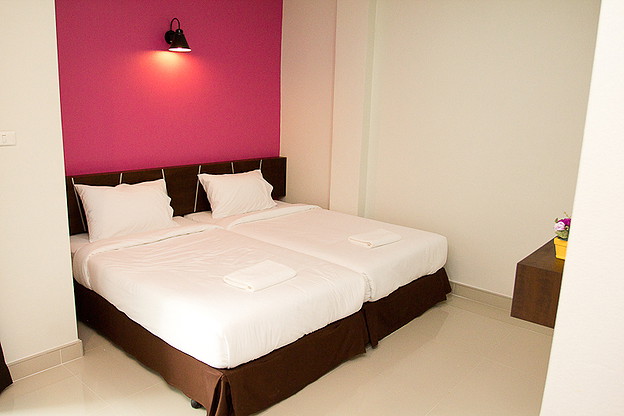 Condo — photo 5