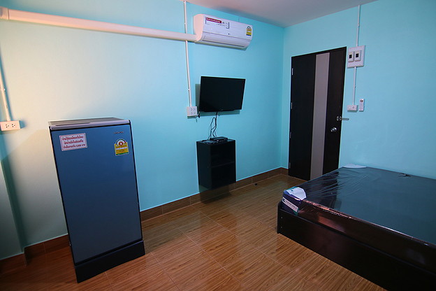 Condo — photo 2
