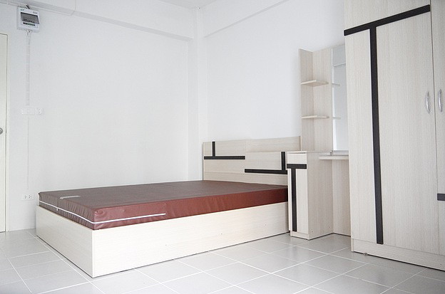 Condo — photo 5