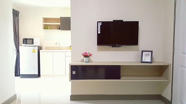 Condo · Mueang Chon Buri, chon_buri — photo 4