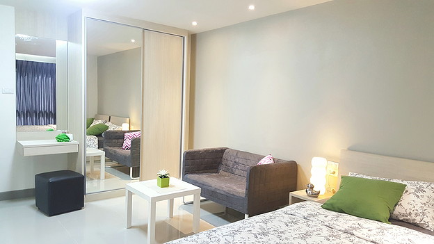 Condo · Mueang Chon Buri, chon_buri — photo 2