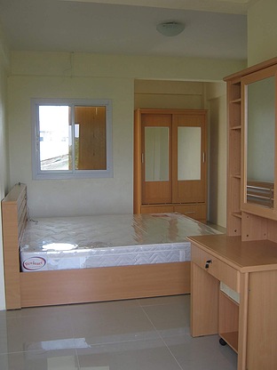 Condo — photo 3