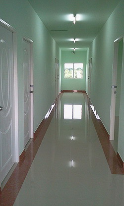 Condo — photo 2