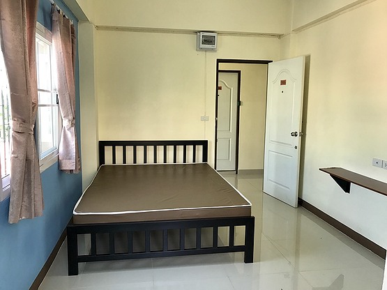 Condo · Bang Phli — photo 3