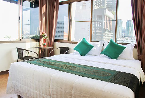 Condo · bangkok — photo 1