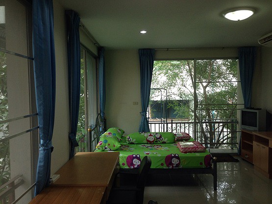 Condo · bangkok — photo 2