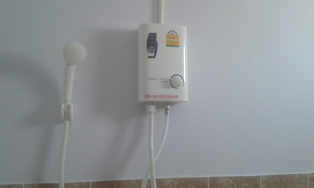 Condo — photo 1