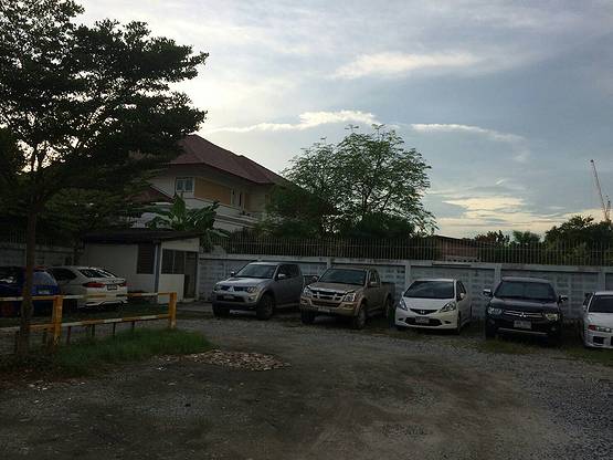 Condo · Mueang Samut Prakan — photo 3
