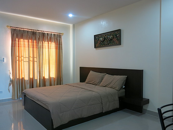 Condo · chon_buri — photo 3