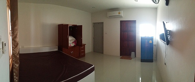 Condo — photo 2