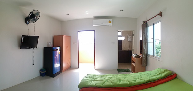 Condo — photo 1