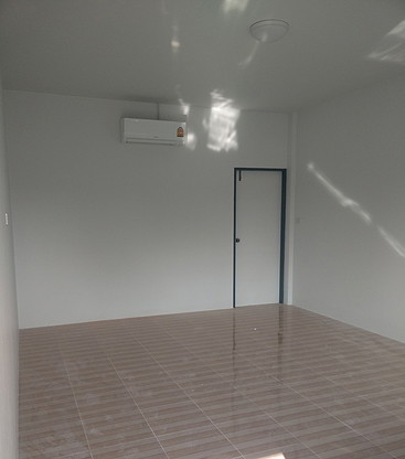 Condo — photo 3