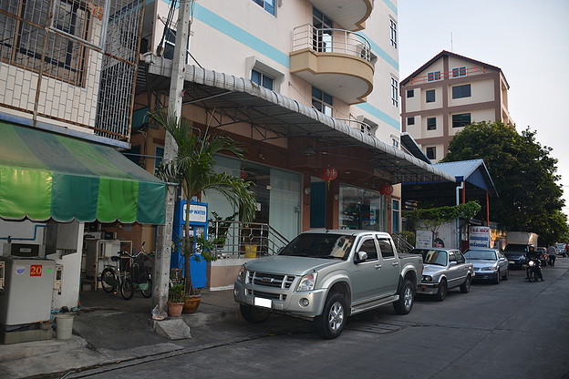Condo · Mueang Samut Prakan — photo 5