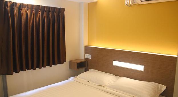 Condo · Mueang Phuket, phuket — photo 1