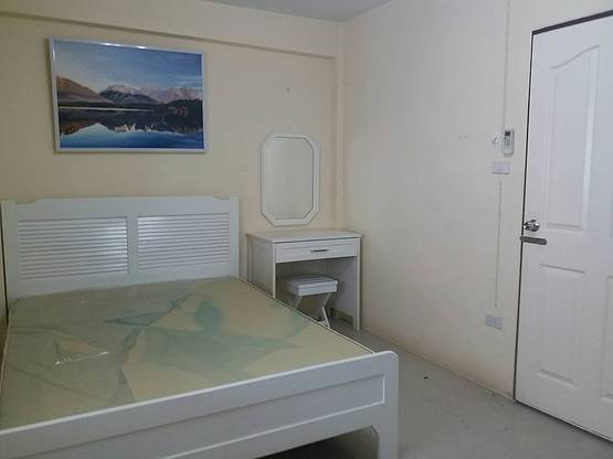 Condo · Mueang Chon Buri, chon_buri — photo 2