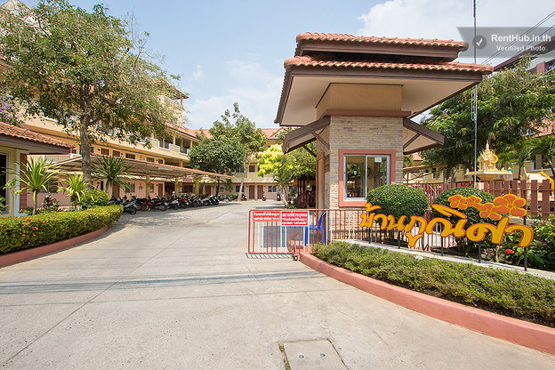 Condo · Mueang Chon Buri, chon_buri — photo 2