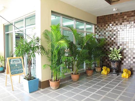 Condo — photo 2