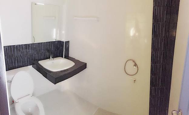 Condo — photo 5