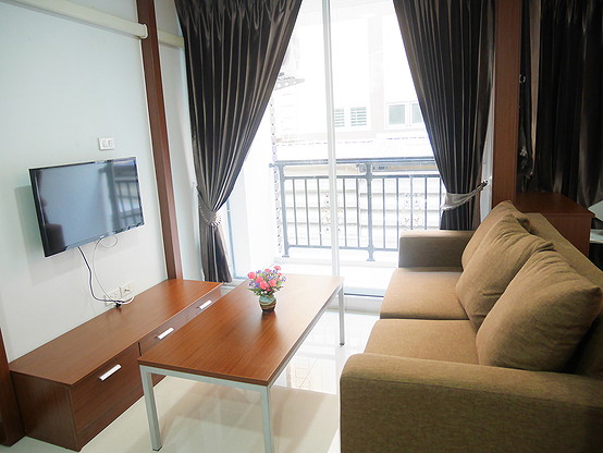 Condo — photo 3