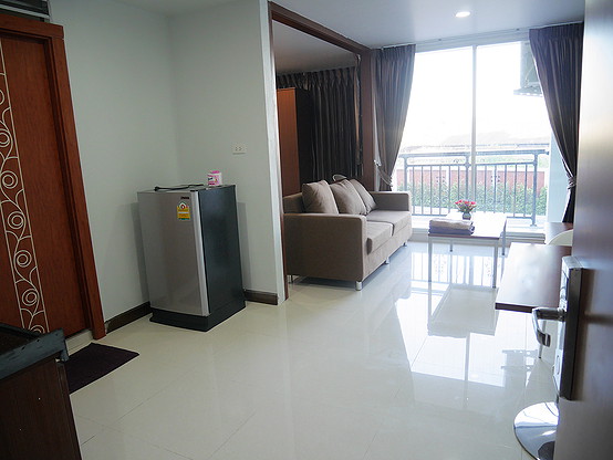 Condo — photo 4