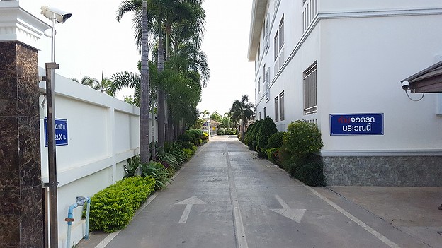 Condo — photo 4
