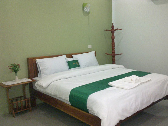 Condo — photo 3
