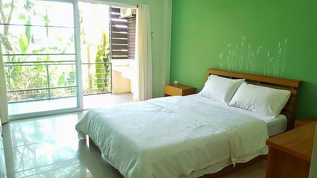 Condo — photo 3
