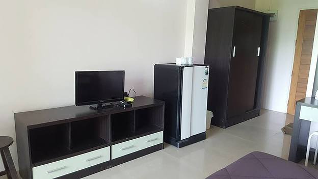 Condo — photo 2