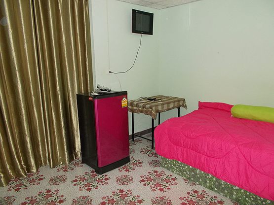 Condo — photo 1