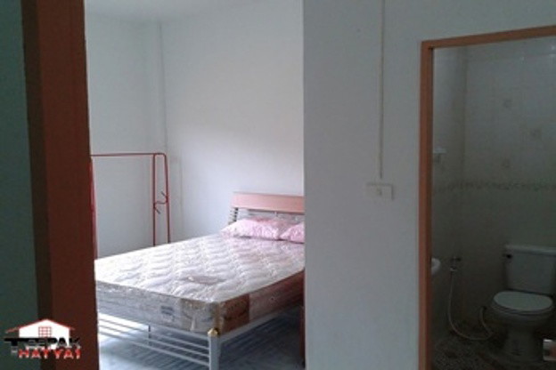Condo — photo 1