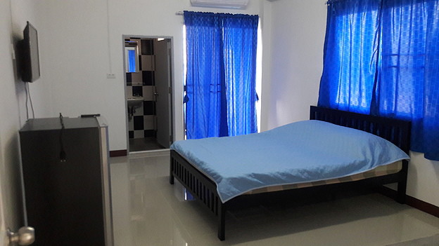 Condo — photo 2