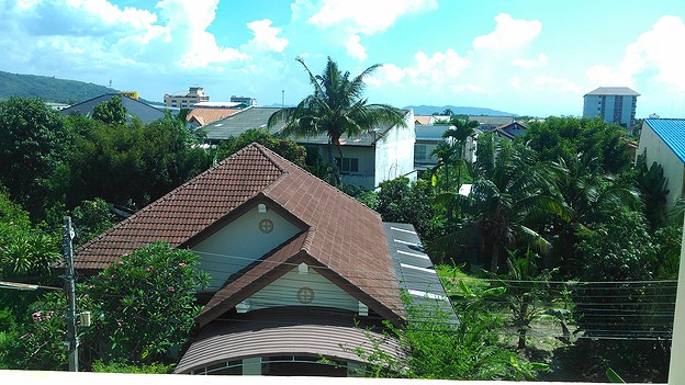 Condo — photo 1