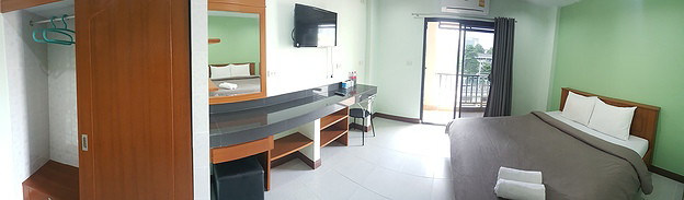 Condo — photo 2