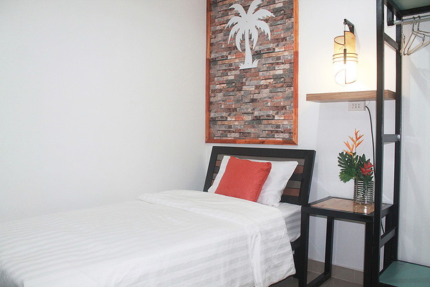 Condo — photo 3