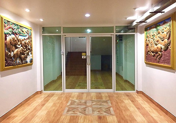 Condo — photo 2