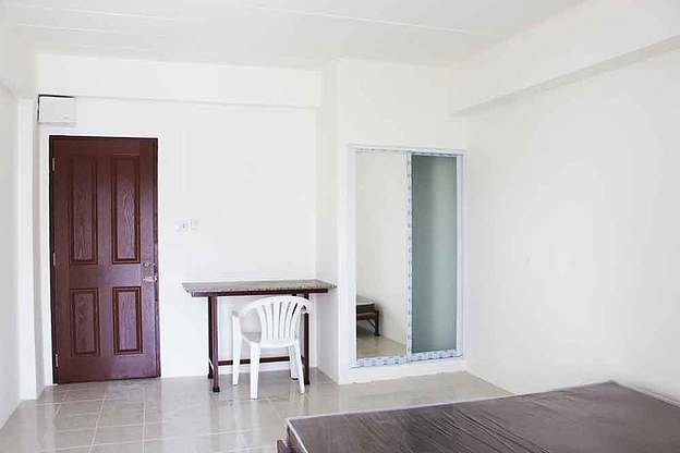 Condo · Wang Thonglang, bangkok — photo 3