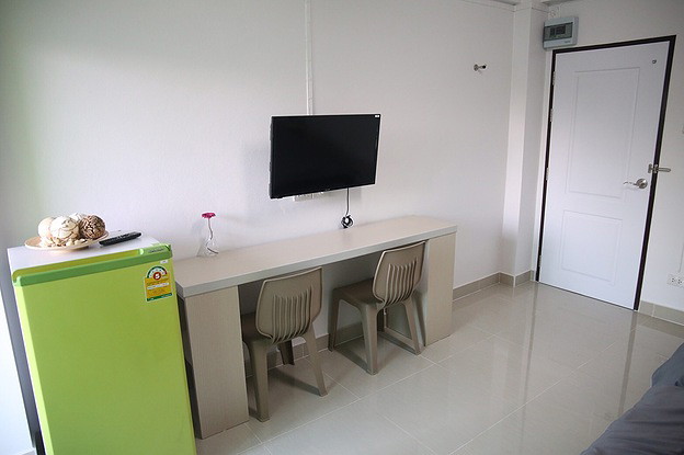 Condo — photo 4