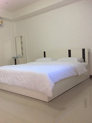 Condo — photo 2