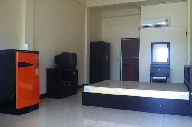 Condo — photo 5