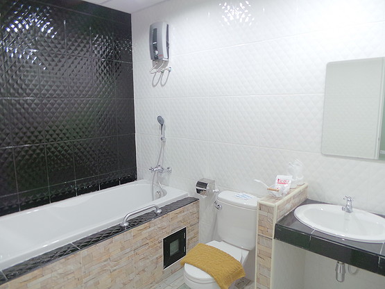 Condo — photo 5