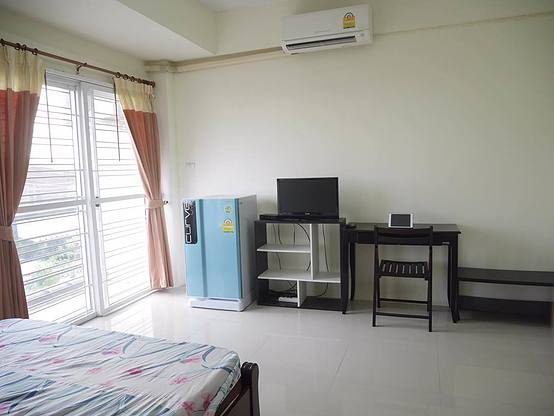 Condo · Mueang Chon Buri, chon_buri — photo 1