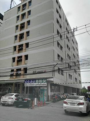 Condo — photo 2