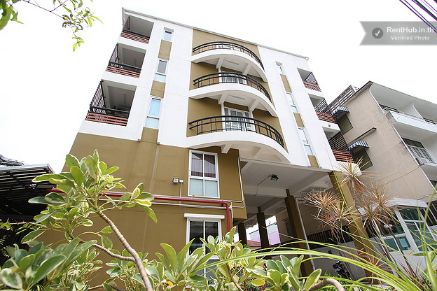 Condo · Thon Buri, bangkok — photo 1