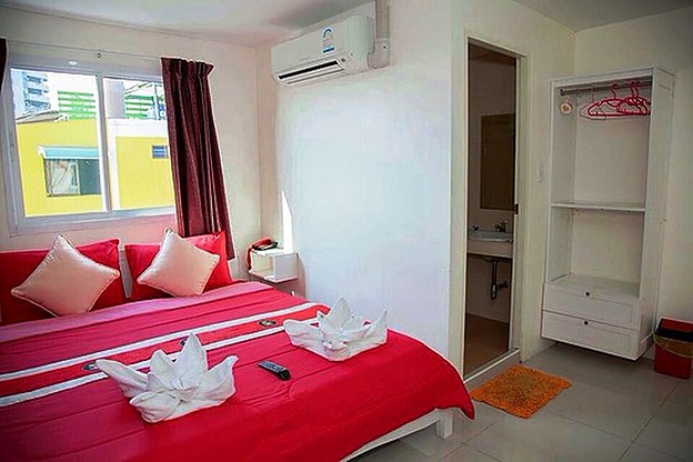 Condo · Mueang Chon Buri, chon_buri — photo 4