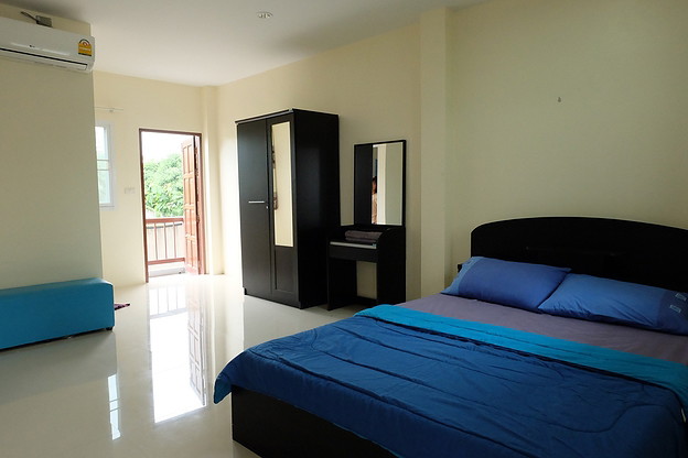 Condo — photo 5